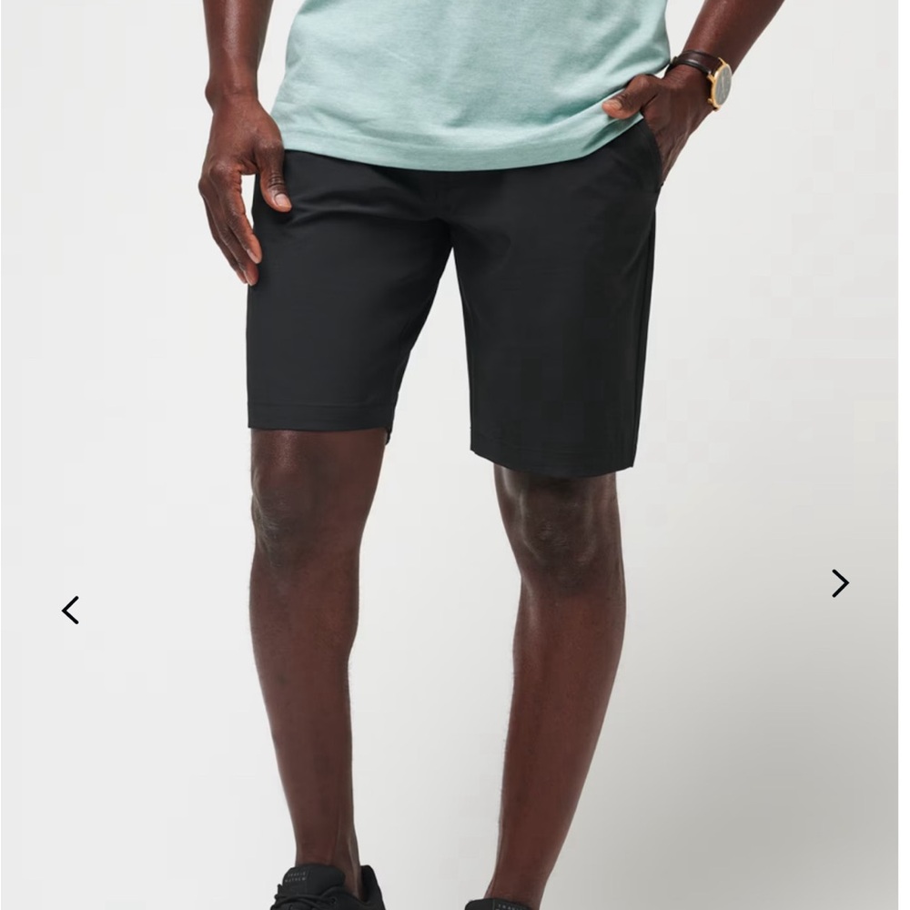 NWT Travis Mathew Beck Shorts - Black - size 33